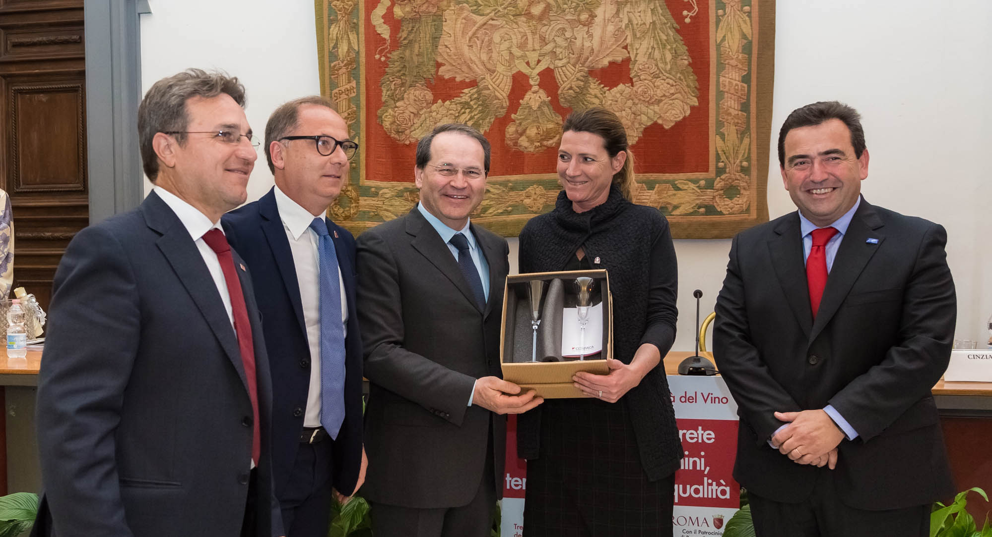 Francesca planeta ritira un premio