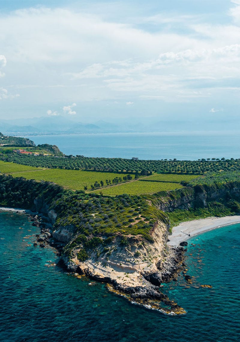 vista dall'alto di capo milazzo