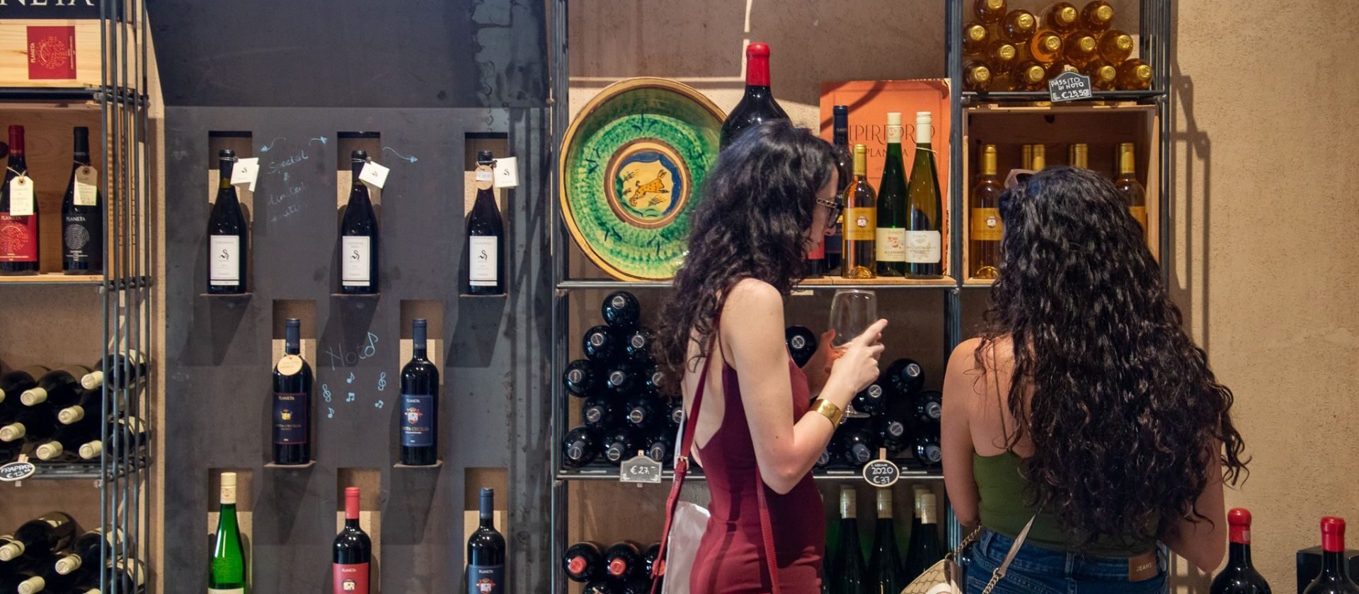 Noto buonvini planeta persone wineshop experience enoturismo